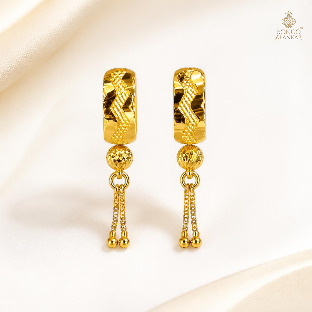 Golden Ripple Chain Drop Earrings