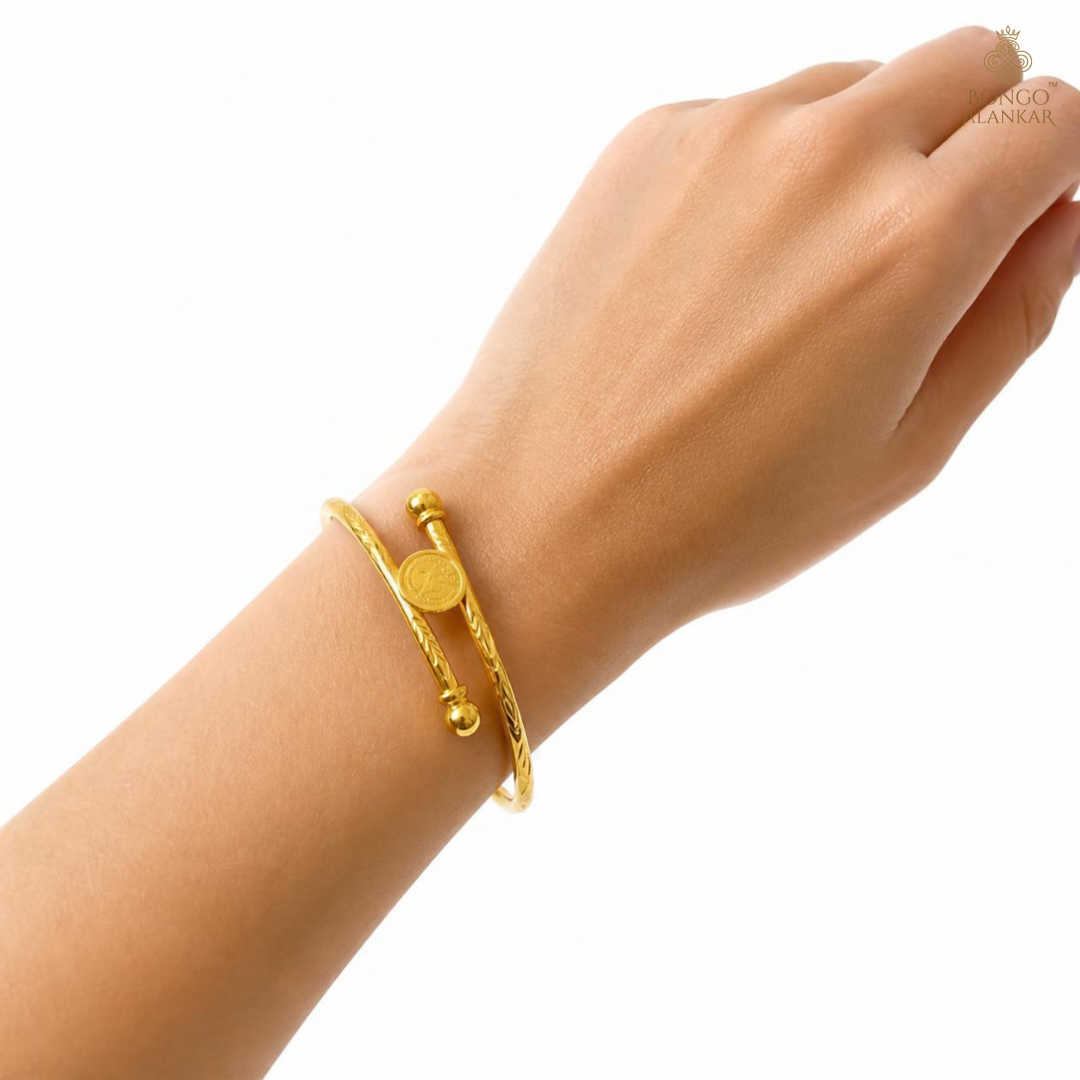 Golden Coin Motif Noa