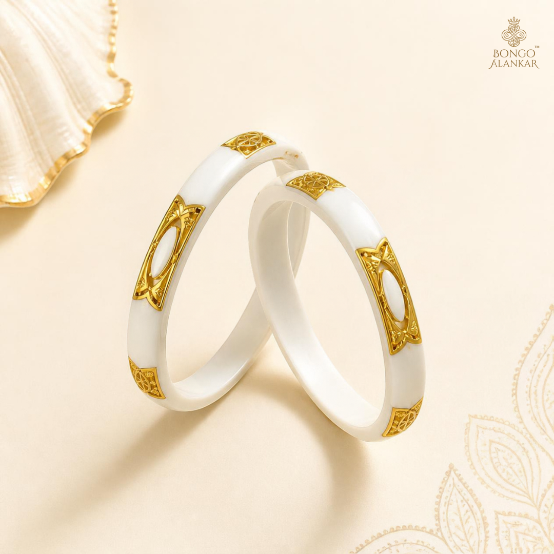 Gold Motif Embellished Sankha