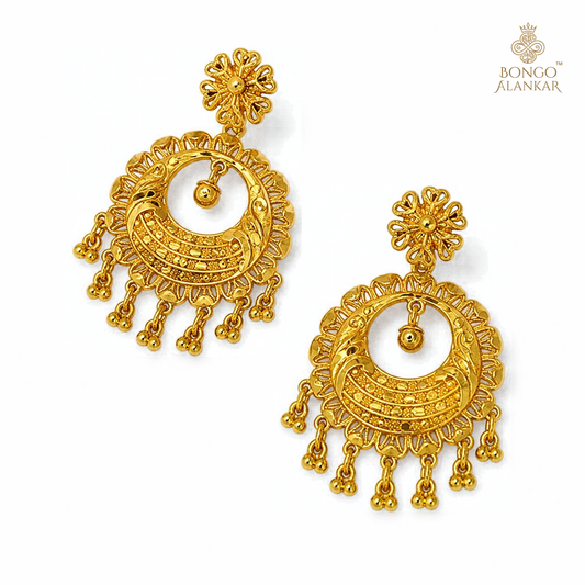 Regal Chandbali Kan Bala