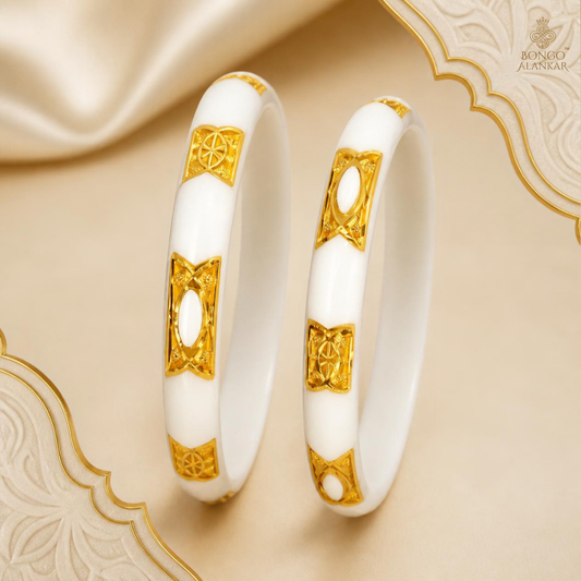 Gold Motif Embellished Sankha