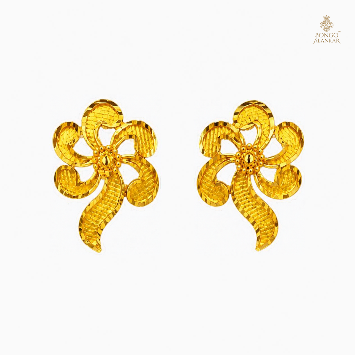 Labonyalota regular ear ring