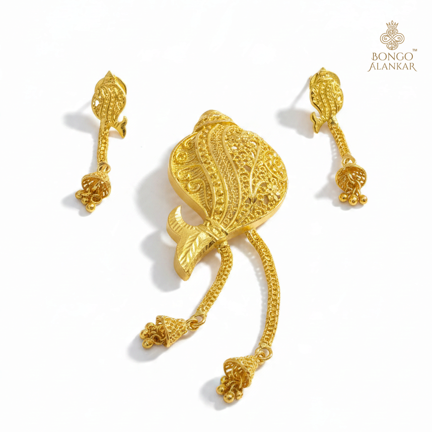 Golden Paisley Filigree Pendant Set with Jhumka Drops
