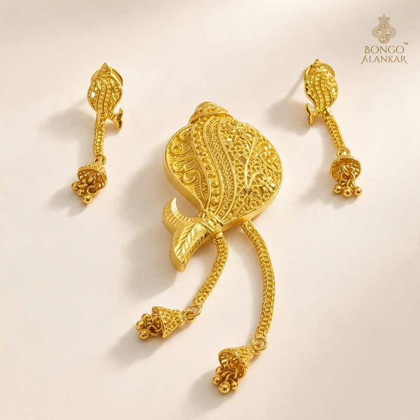 Golden Paisley Filigree Pendant Set with Jhumka Drops