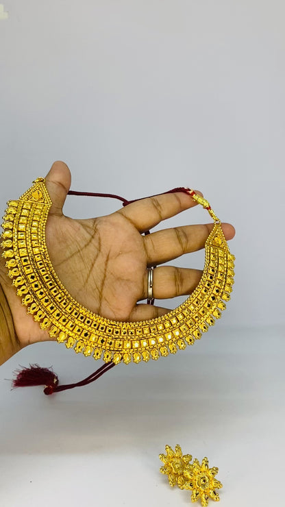 Golden Regal Choker Necklace